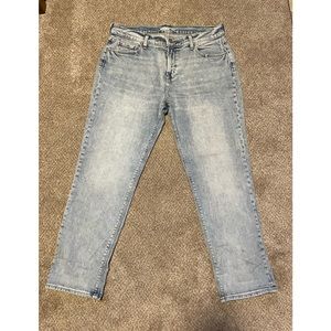 Old Navy Light Wash Boyfriend Mid-Rise Jeans (Size 10)